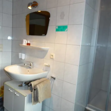 أبارتمينت هاوس سيروز ريث ام الباختال