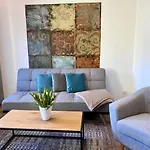 Haus Seerose *